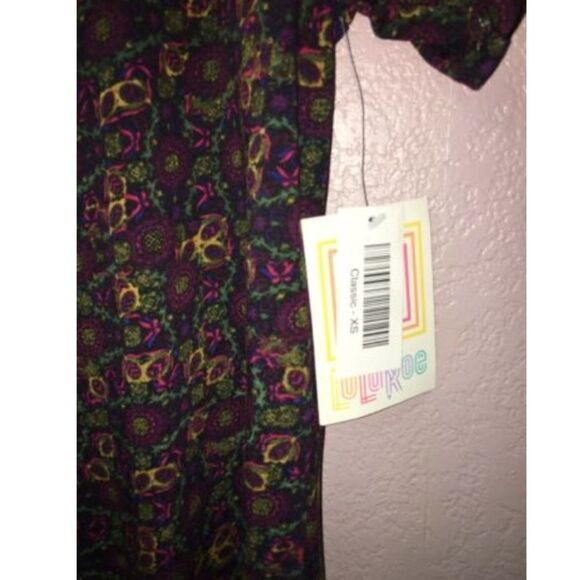 LuLaRoe Classic XS Top Multi Color NWT - Picture 3 of 5